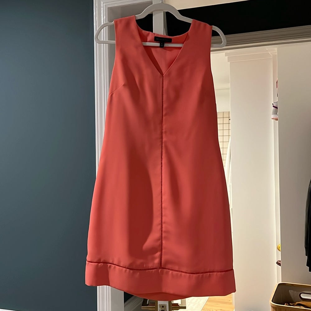 Banana Republic peach sheath dress. Only worn a few times. Size 6